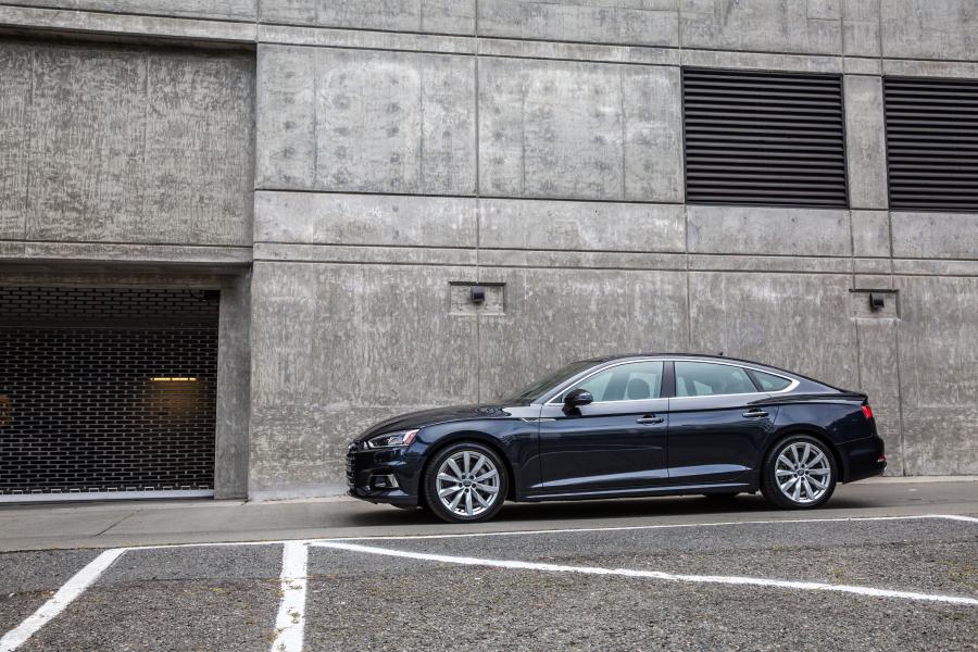 Audi A5 Sportback 2.0T Quattro 2017 года  (NA) (фото 21 из 32)